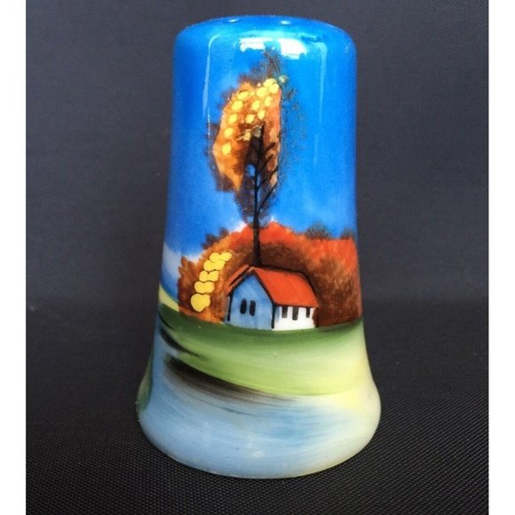 Handpainted Japanese Salt And Pepper Shaker Set - Picture 5 of 12